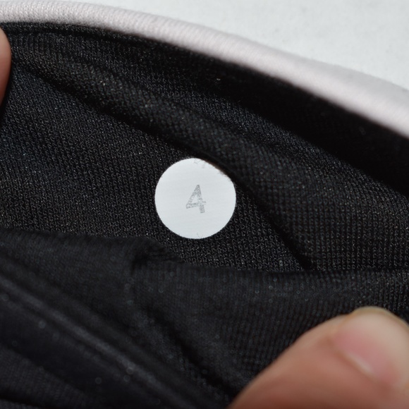 lululemon athletica Black Ankle Pants - Picture 5 of 8